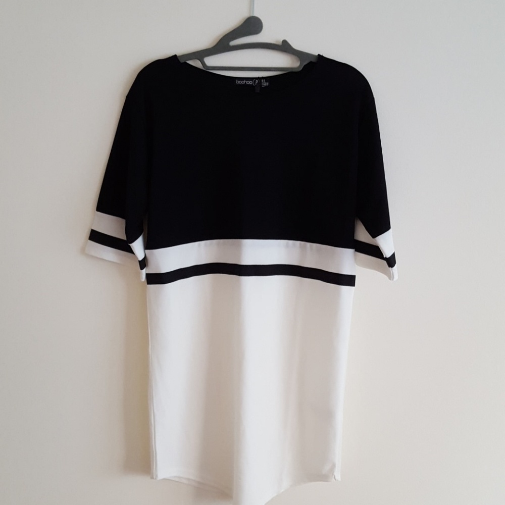 NEW Petite Curve Hem Color Block Dress